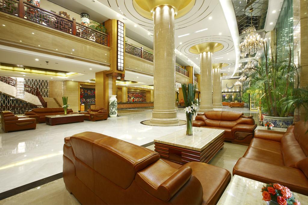 Da Cheng Shan Shui Hotel Жангжиаже Интериор снимка
