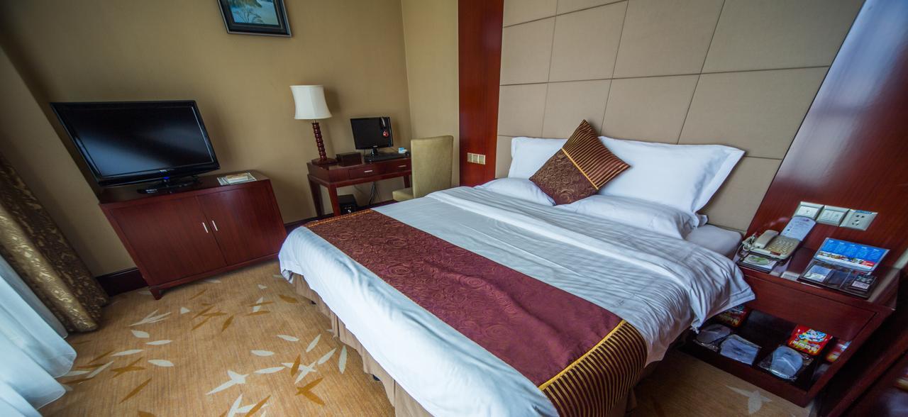 Da Cheng Shan Shui Hotel Жангжиаже Стая снимка