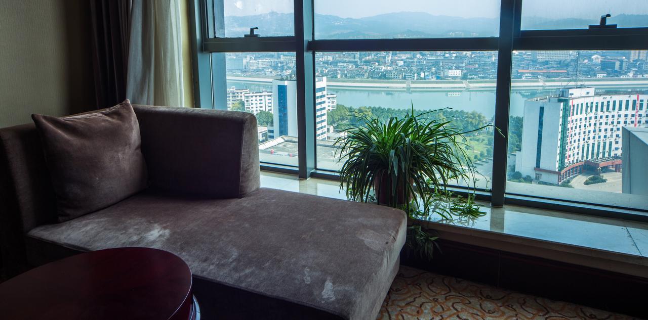 Da Cheng Shan Shui Hotel Жангжиаже Стая снимка