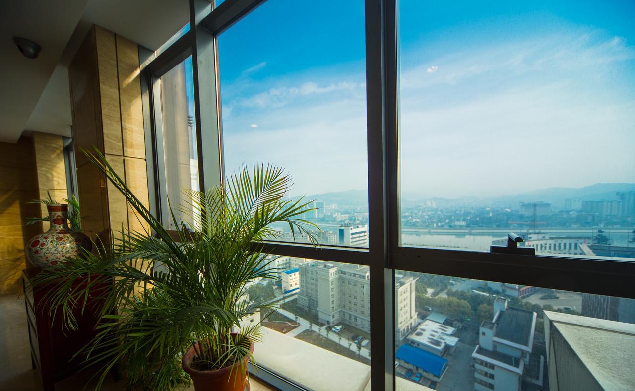 Da Cheng Shan Shui Hotel Жангжиаже Екстериор снимка
