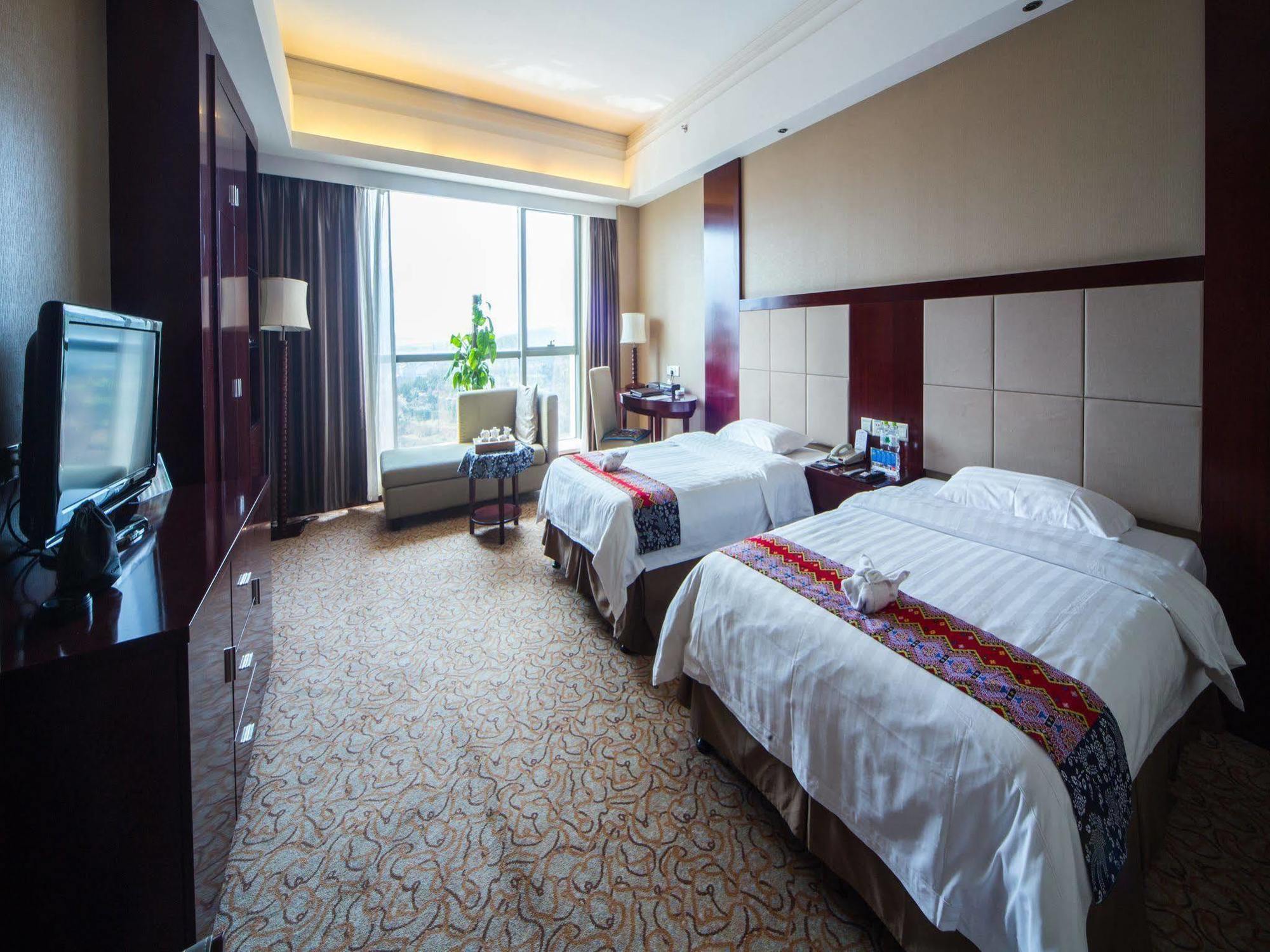 Da Cheng Shan Shui Hotel Жангжиаже Екстериор снимка